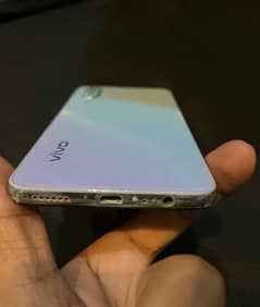 vivo s1 with box 4/128