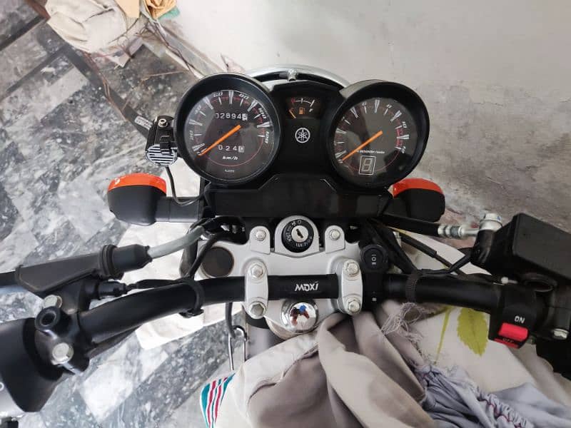 YAMAHA YBR-G 125  Zero Meter Condition 1