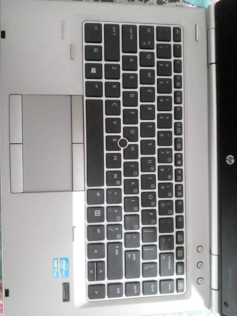 i7 3rd Generation HP Elitebook work station 5