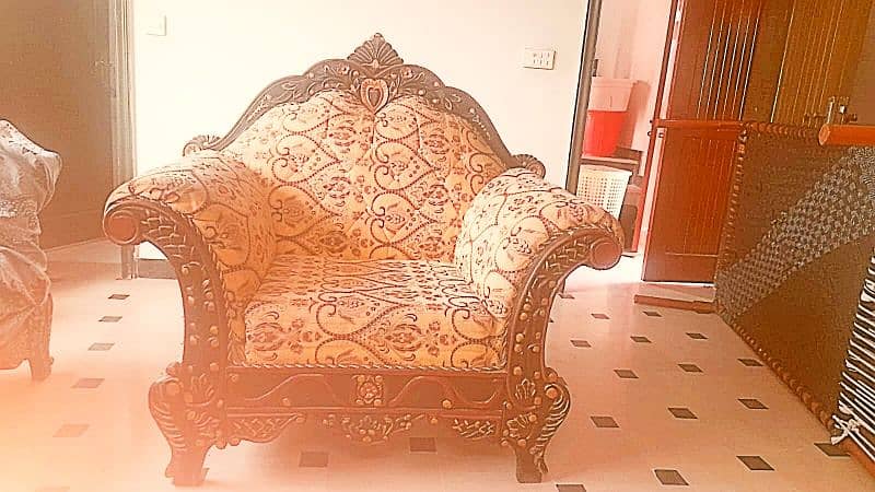 Sofa Set for Sale 10