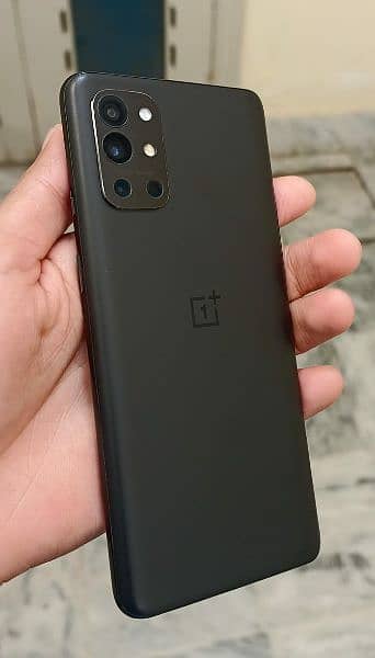 OnePlus 9R 5