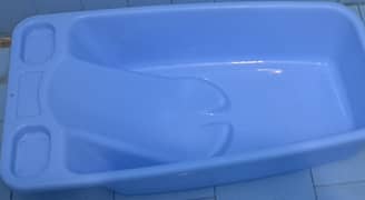 Blue baby bath tub upto 3 years old