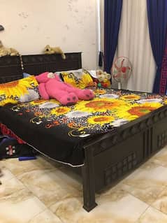 only bed with good condition