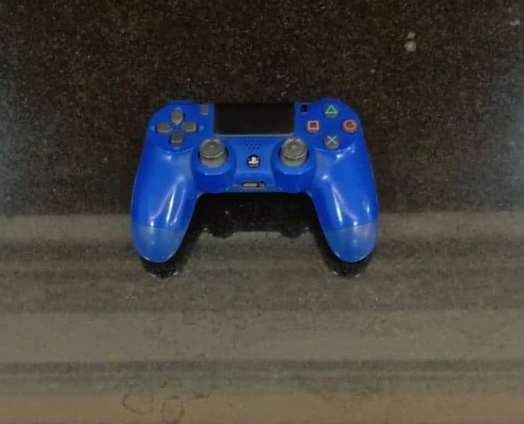 PS4 CONTROLLER 0