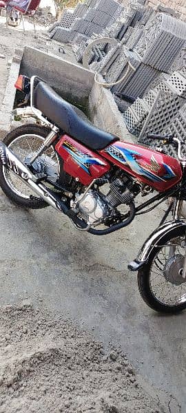 Honda 125 condition 10/10 1