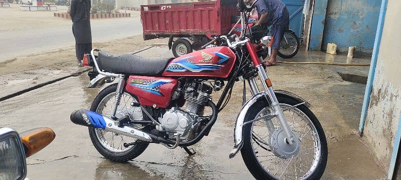 Honda 125 condition 10/10 4