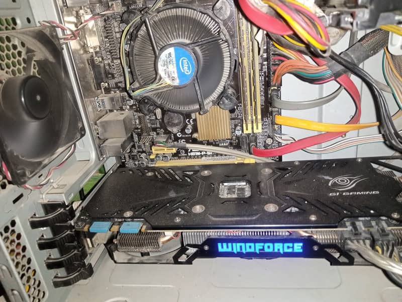 i7 4th Gen (e3-1246v3) GTX 970 Gaming PC 1