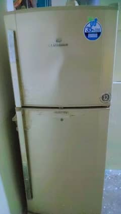 dawlance refrigerator