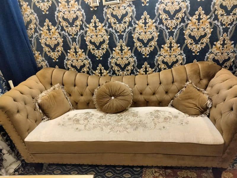 assalam o alikum 7 seetar sofa set brand new 1