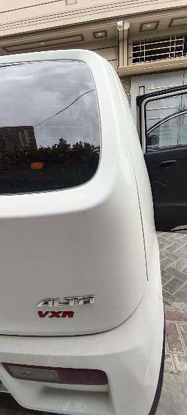 Suzuki Alto 2022 color white For Sale 8