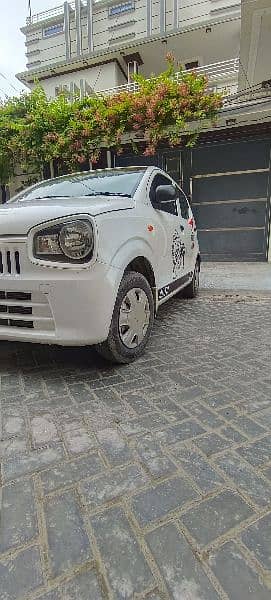 Suzuki Alto 2022 color white For Sale 10