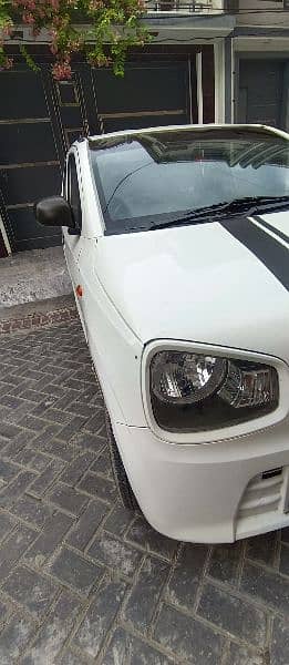 Suzuki Alto 2022 color white For Sale 19