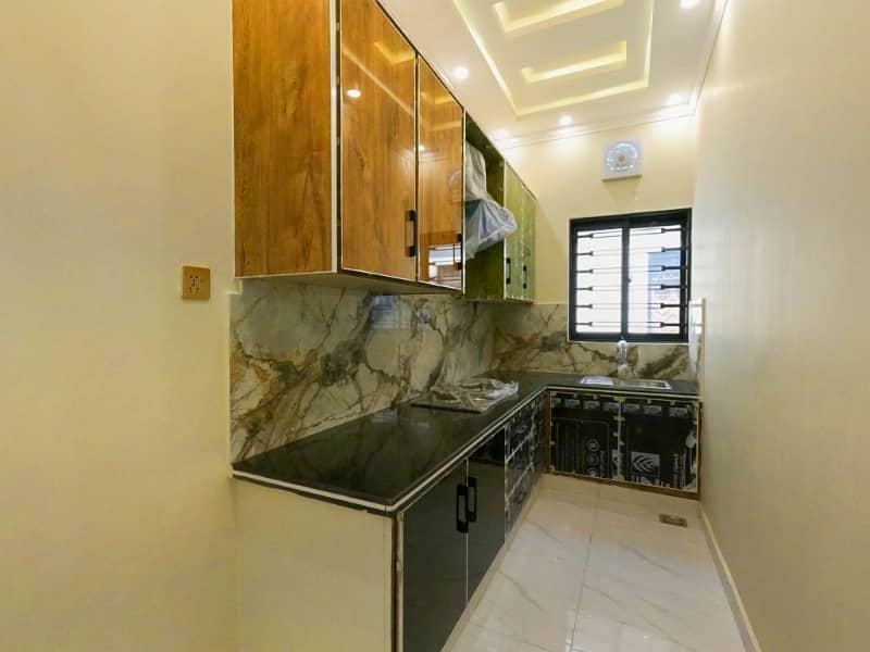 House For Sale In Central Park Block A1 18