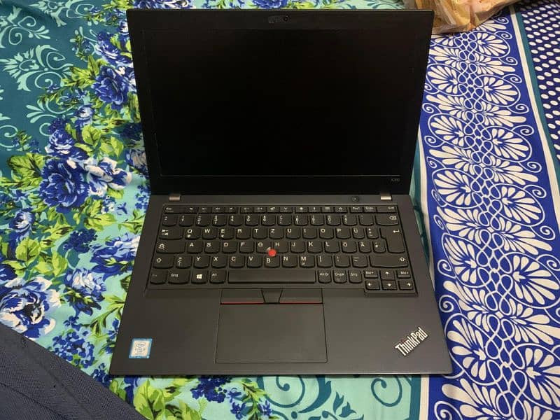 lenovo thinkpad X280 i5 8th gen 16gb ram 256gb mvme 0