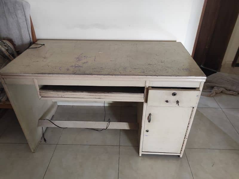 computer table or study table 0