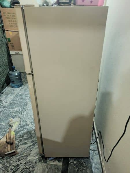 Haier fridge condition 8/10 not repaired ok working 2