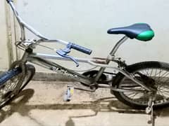 A cycle in  a very good condition in resinalble price