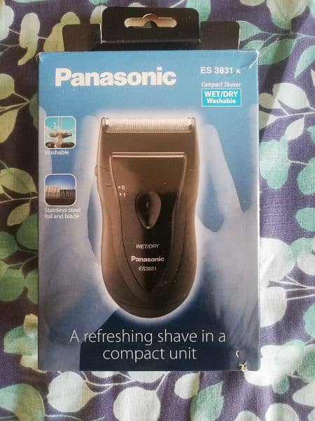 Panasonic wet dry compact shaver 1