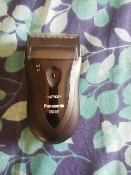 Panasonic wet dry compact shaver 3