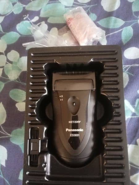 Panasonic wet dry compact shaver 5