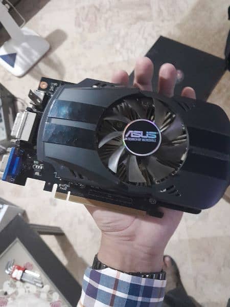 Asus GTX 750 ti 4