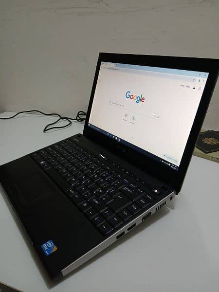 Dell Vostro laptop with orginal charger battery 1