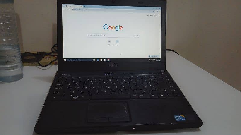 Dell Vostro laptop with orginal charger battery 2