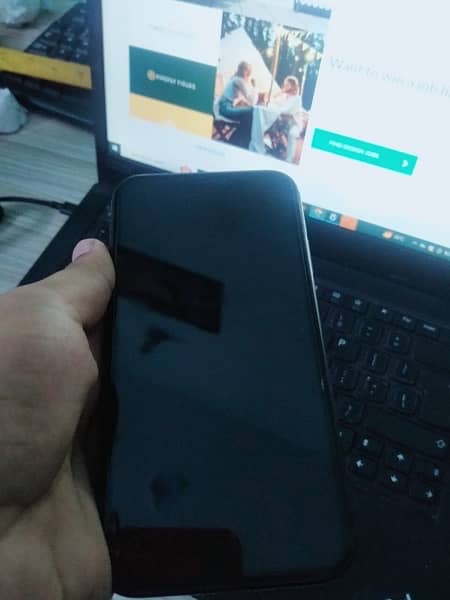 iphone 11 128gb black colour dual pta approved 3