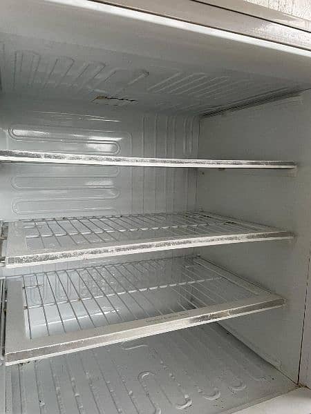 Refrigerator for sale urgently 4