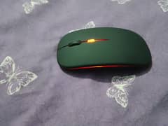 WIRELESS GAMING MOUSE WITH 3D LIGHT