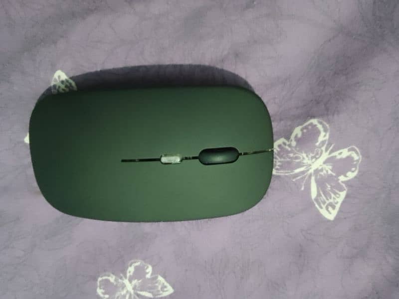 WIRELESS GAMING MOUSE WITH 3D LIGHT 2