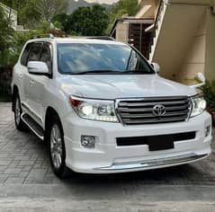 Toyota Land Cruiser 2013 V8 Reg 2018