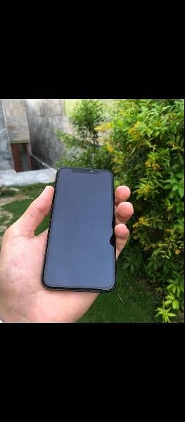 Iphone X in Lush Condition 1