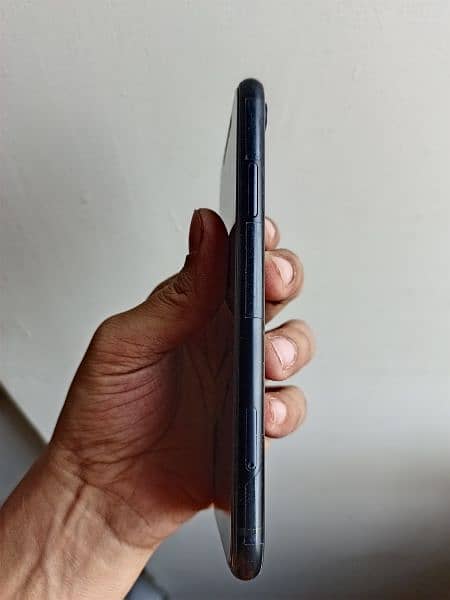 Iphone XR Non PTA 3