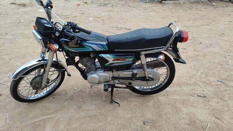 Honda CG 125 Model 2023 1