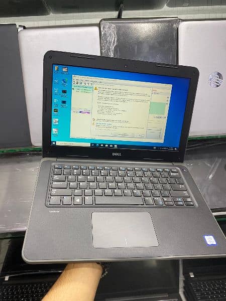 dell Inspiron model 3380  i5 7th Gen laptop 3