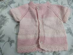 hand made wool sweater for new born to 6 month. with a hand made bag