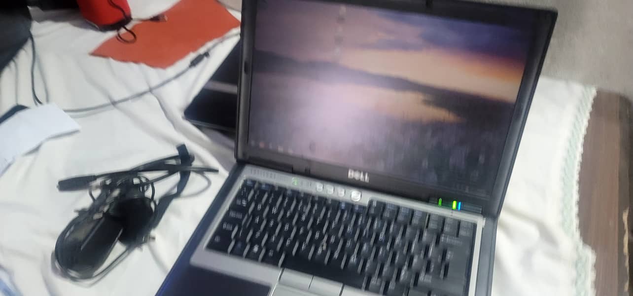 DELL LAPTOP WITH CHARGER and bag 5