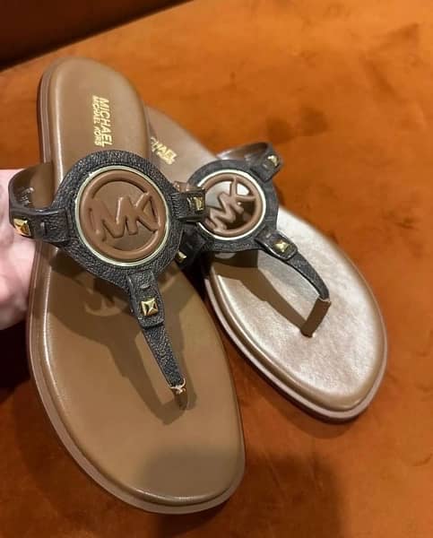 Michael Kors BRAND NEW sandals 0