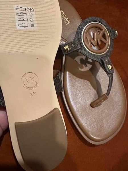 Michael Kors BRAND NEW sandals 1