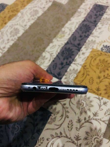 Realme 6 ( 8+4 Gb Ram 128 Memory ) Condition 10 by 9 Best For PUBG 5