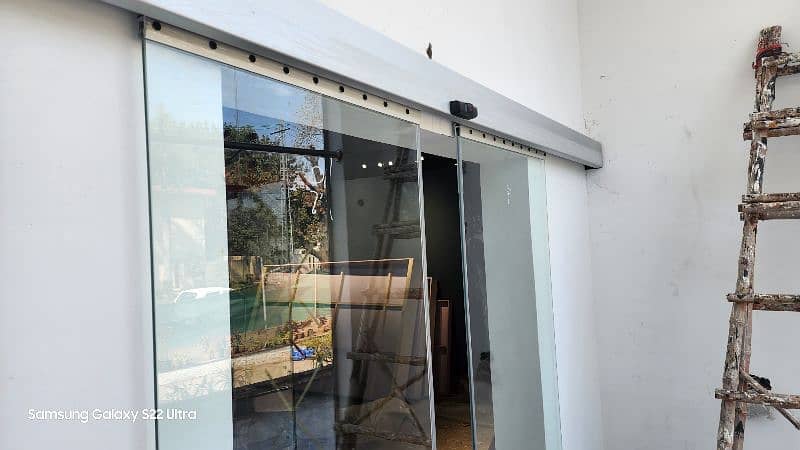 Automatic Sliding Glass Doors!! Autodoor !! Sensor Doors 2