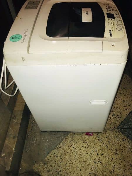 LG Fully Automatic Washing Machine Top Load 3