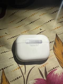 Airpods pro 2nd gen type C charging 10/10 condition 18 hours battery