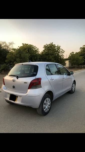 Toyota Vitz 2010 1