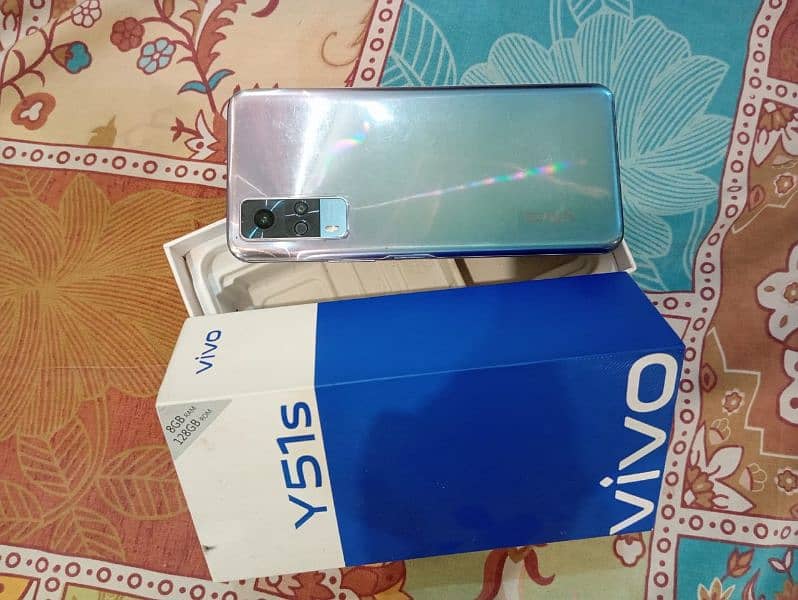 vivo y51s 8/128 with box charger 0