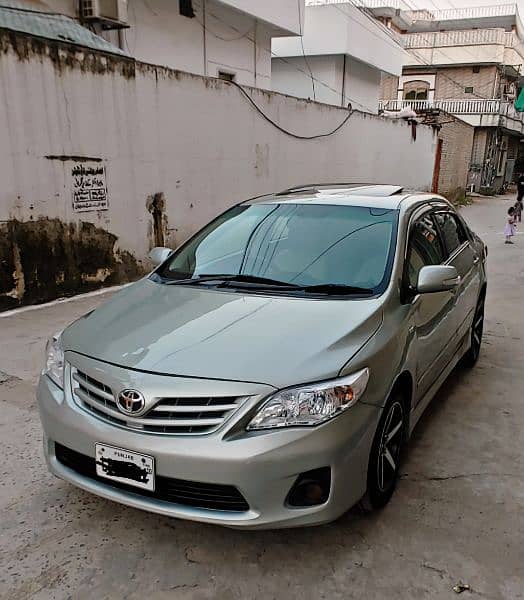 Toyota Corolla Altis 2010 SR full option excellent condition 2