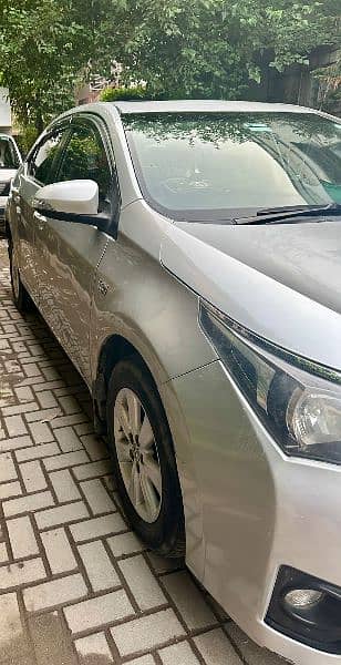 Toyota Altis Grande 2016 4