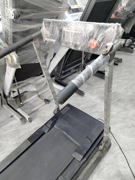 LQ AC MOTOR TREADMILL AVAILABLE 0333*711*9531 7