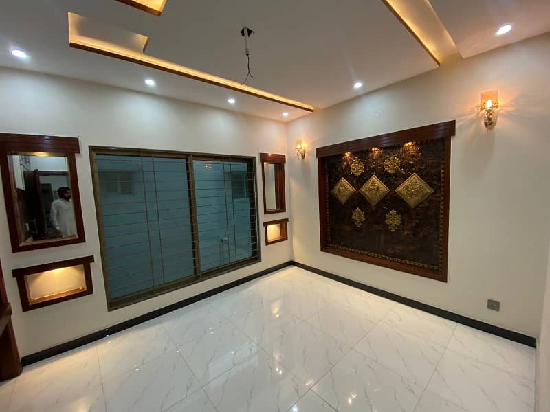 5 MARLA BRAND NEW HOUSE FOR RENT IN BB BLOCK BAHRIA TOWN LAHORE 5